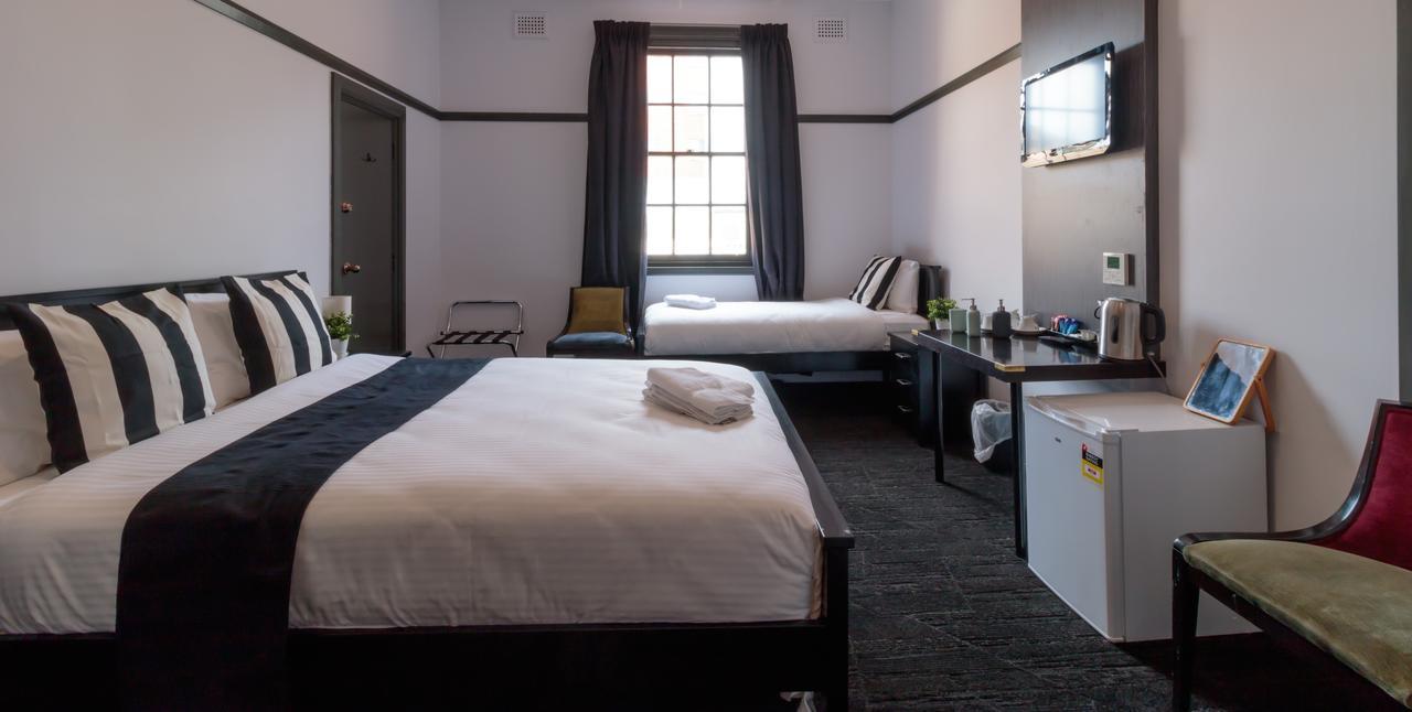 Royal Hotel Ryde Сидней Экстерьер фото
